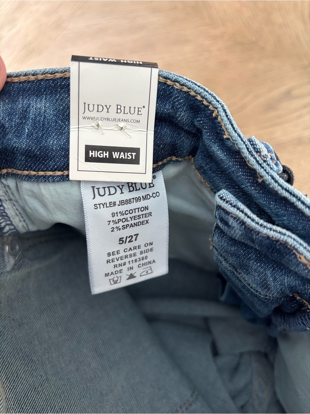 Judy Blue Medium Light Wash High Rise Jeans - Picture 11 of 12